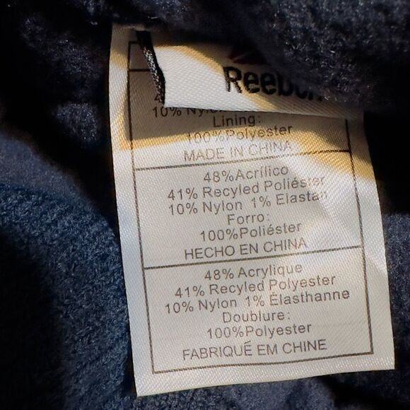 Reebok Unisex Pom Pom Beanie Hat Size One Size - Picture 6 of 6